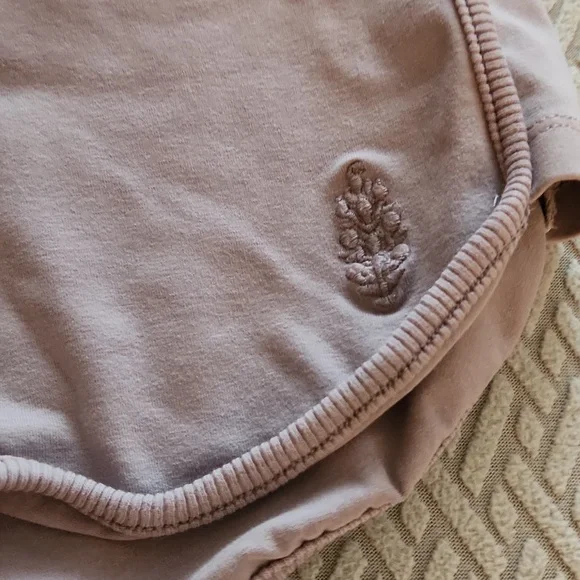 NWOT Free People Limitless Fitted Cotton Shorts Faded Mauve Size M - Picture 4 of 6